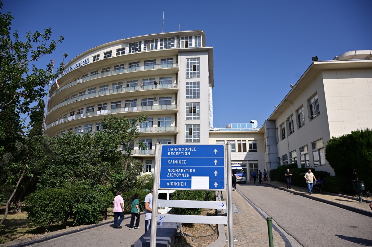 Αποσωληνώθηκε η 16χρονη που την παρέσυρε μηχανή στη Λιοσίων