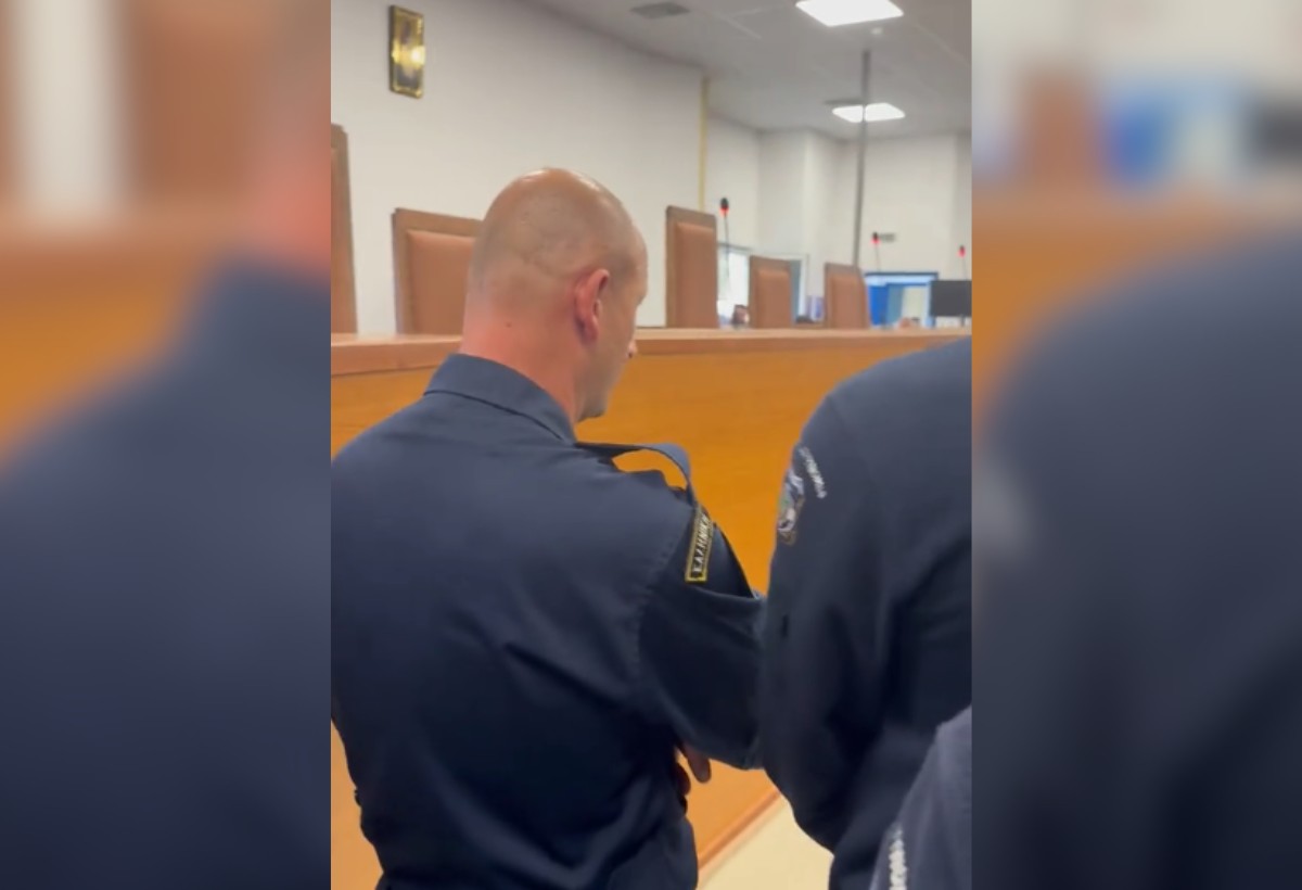 Η Κωνσταντοπούλου ανέβασε στα social media βίντεο μέσα από την αίθουσα της δίκης για τα Τέμπη