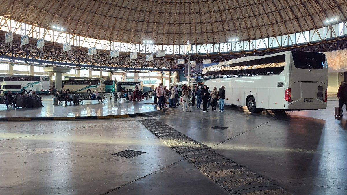 Κορυφώνεται η έξοδος των εκδρομέων του Πάσχα – Το αδιαχώρητο στα ΚΤΕΛ Μακεδονίας