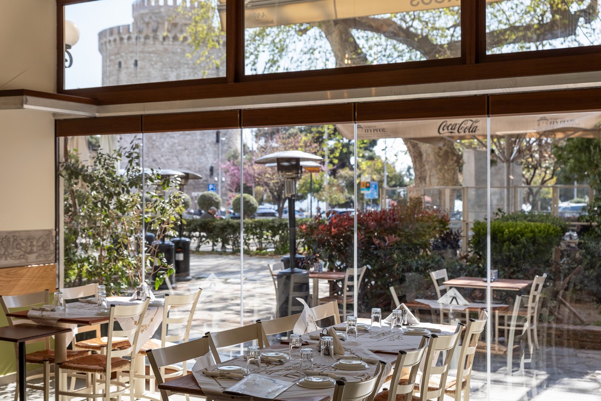 Μεζεδοπωλείο «Πύργος»: Αυθεντικές γεύσεις με γαστρονομική ταυτότητα