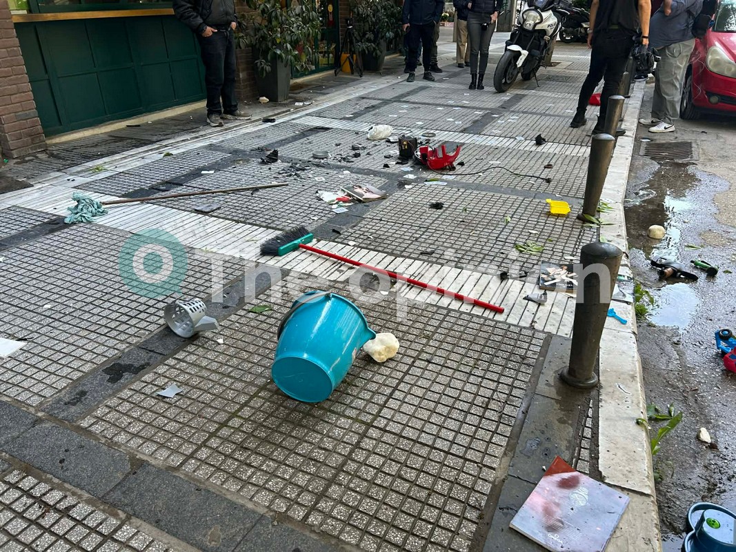 Απίστευτο περιστατικό στη Θεσσαλονίκη – Ανήλικος πέταξε από το μπαλκόνι όλο το νοικοκυριό (ΦΩΤΟ – VIDEO)