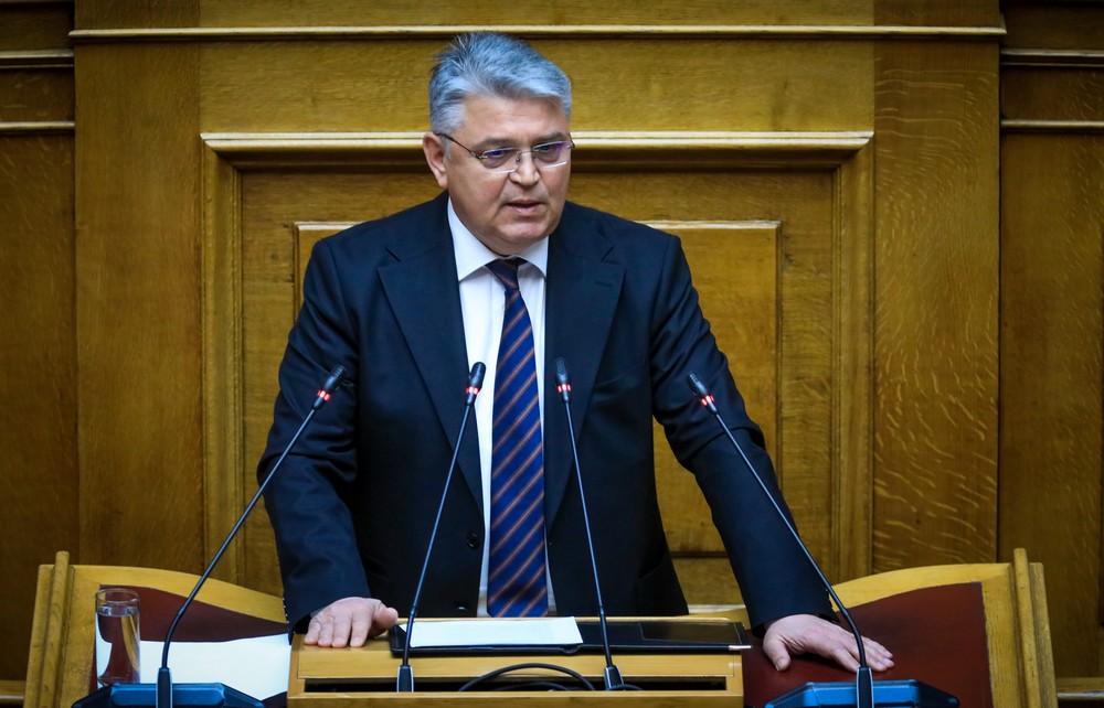 Νατσιός από Βουλή: Θα μείνετε στην ιστορία ως η μαύρη κηλίδα της πατρίδας