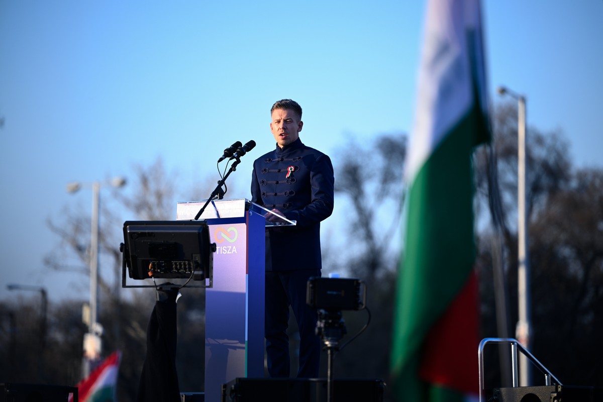 Ιστορική νίκη στην Ουγγαρία: Τι σημαίνει το τέλος εποχής Όρμπαν μετά από 16 χρόνια – Ποιος είναι ο Πέτερ Μαγιάρ που αναλαμβάνει