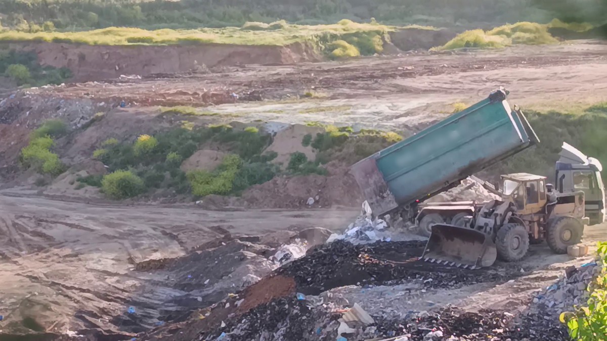 Μετέτρεψαν σε μπαζότοπο παλιό λατομείο στο Κιλκίς – Πετούσαν ογκώδη επί τέσσερα χρόνια