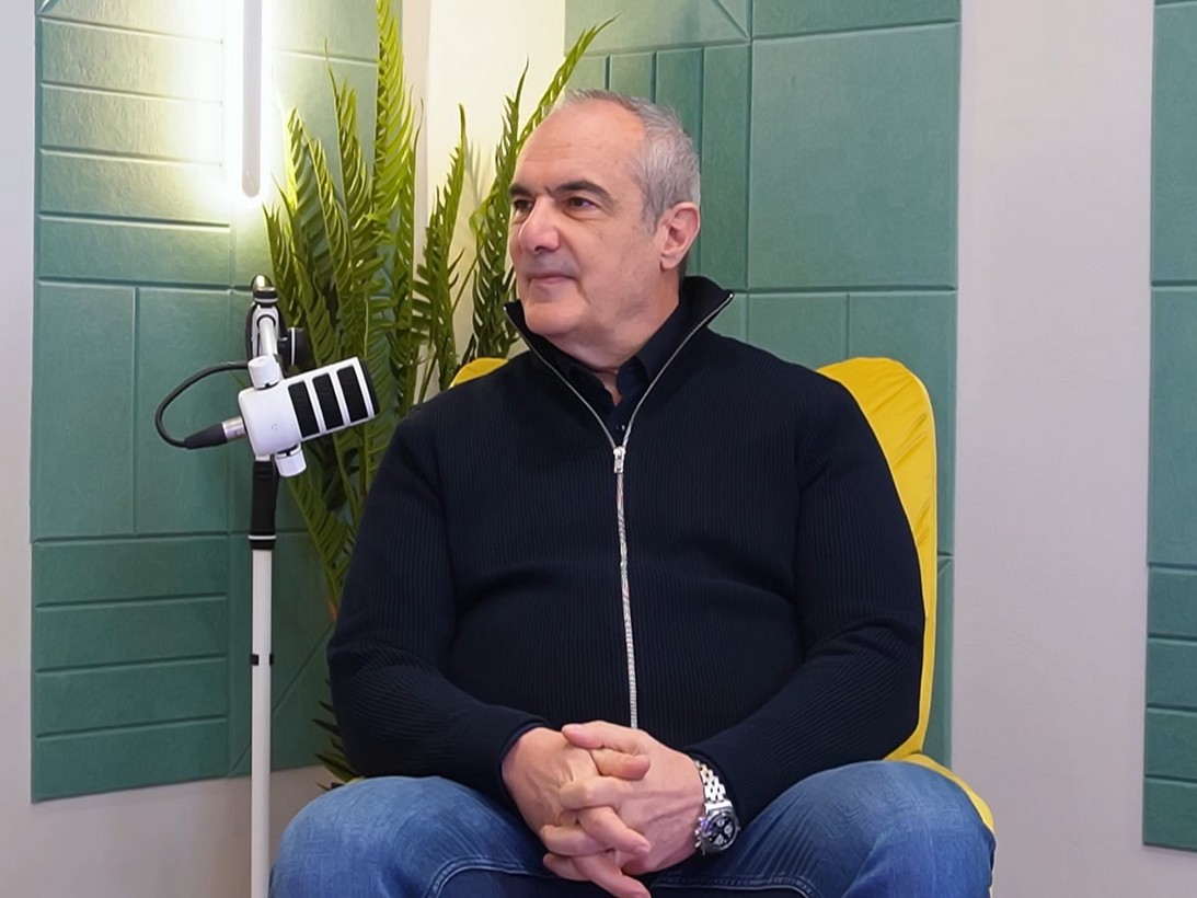 Στο επόμενο επεισόδιο του TheOpinion Vidcast «Τα καλύτερα έρχονται», η Έφη Αλεβίζου φιλοξενεί τον σομελιέ Βασίλη Γαλανό