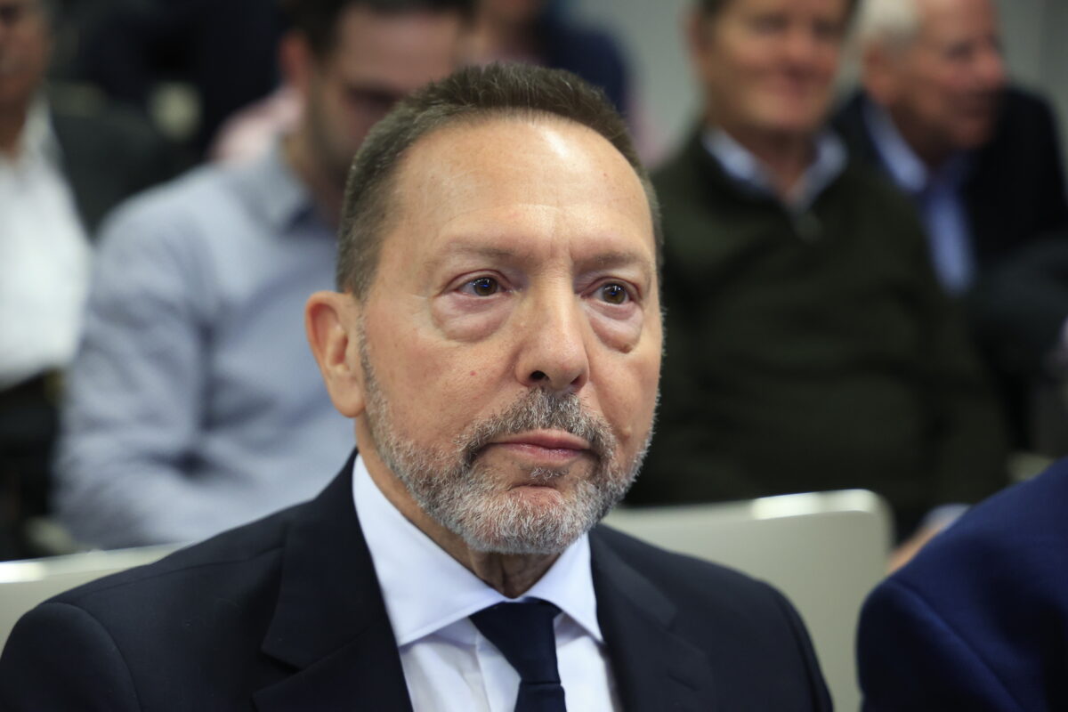 Τι σημαίνει για την αγορά η νέα ανανέωση Στουρνάρα;