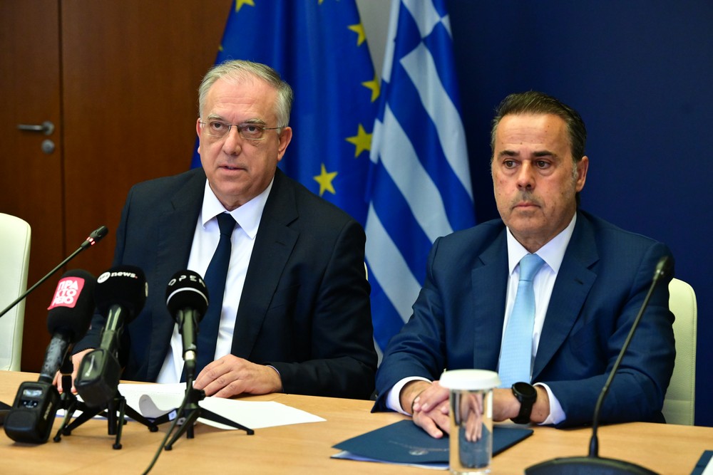 Αυτά είναι τα μέτρα απέναντι στο ενεργειακό κόστος – 300 εκατ. ευρώ για τη στήριξη της βιομηχανίας