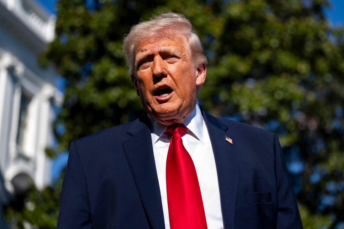 Τραμπ: «Μπορεί να περάσουμε από την Κούβα» αφού «τελειώσουμε» με το Ιράν