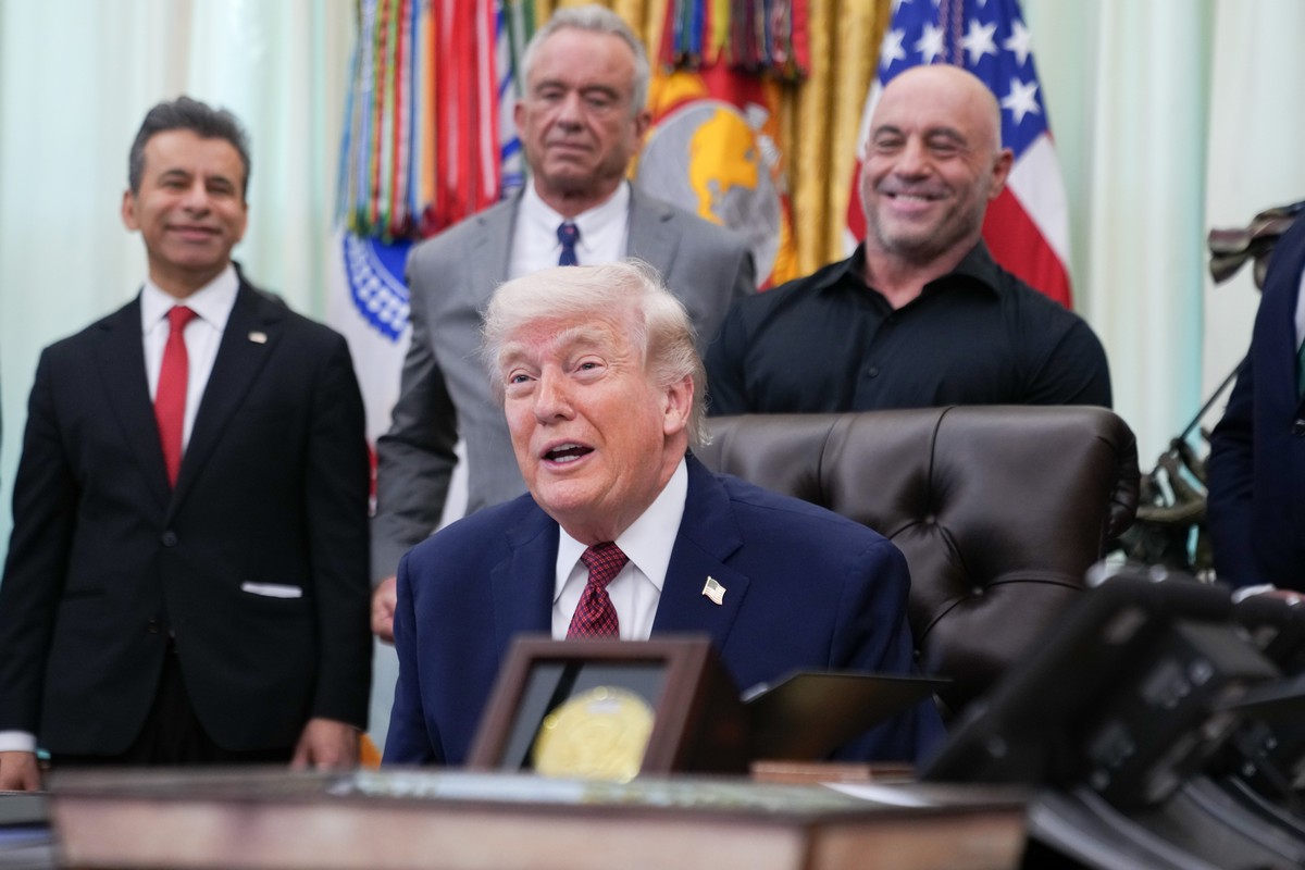 Τραμπ: «Δεν μπορεί να εκβιάσει μας εκβιάσει το Ιράν»