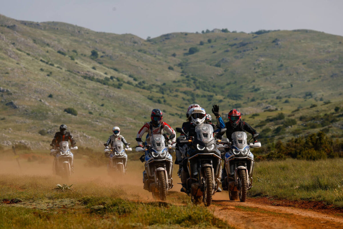 Κινηματογραφική εμπειρία έγιναν τα Honda Adventure Roads