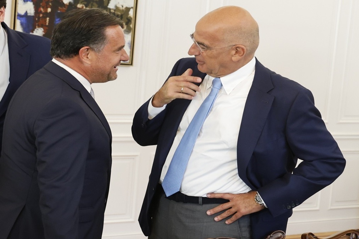«Μπηχτή» Άδωνι για Δένδια: «Κάποιοι θα πάνε και στη Σελήνη για να μη μιλήσουν εδώ»