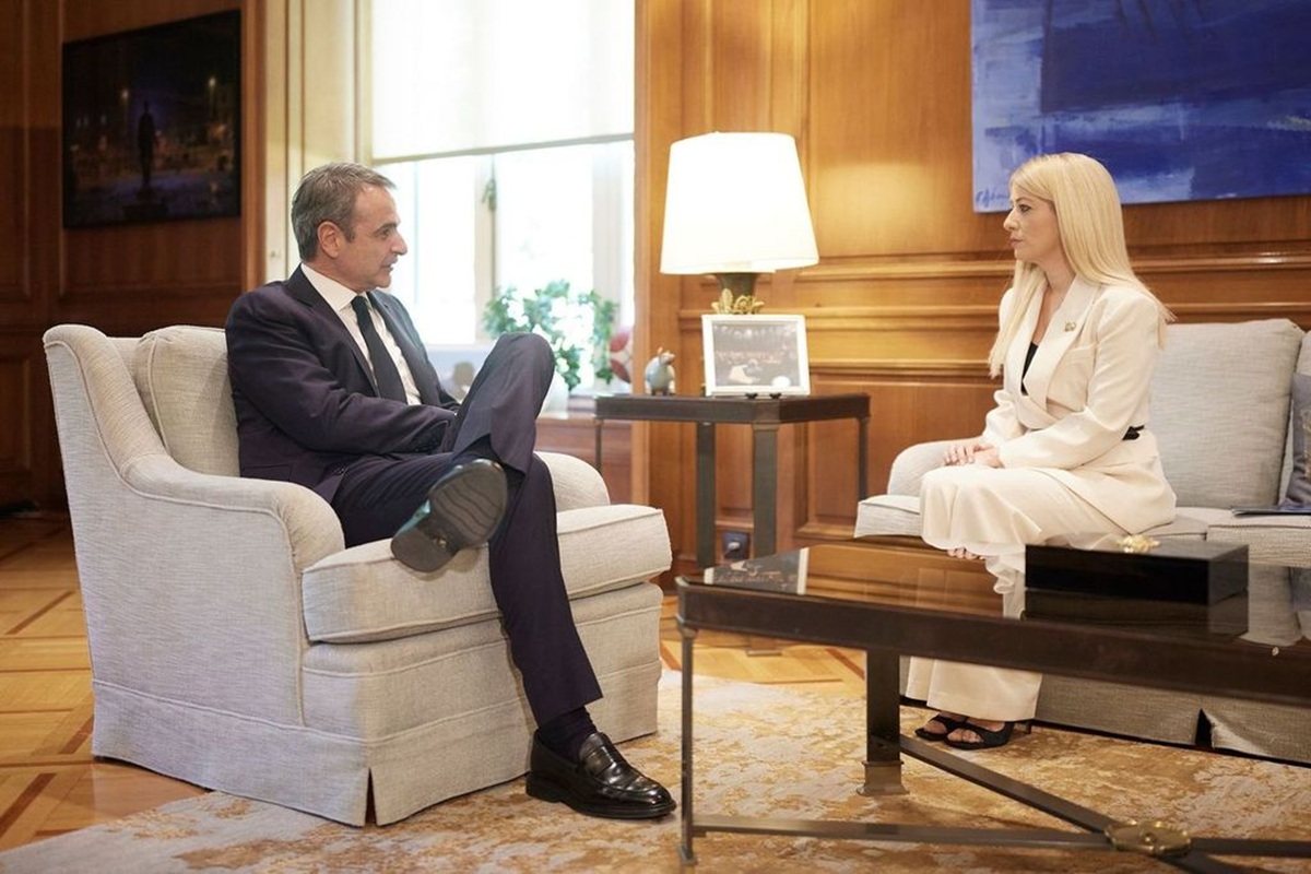 Συνάντηση Μητσοτάκη με την πρόεδρο της Βουλής της Κύπρου: Οι δεσμοί μας δεν ήταν ποτέ πιο ισχυροί