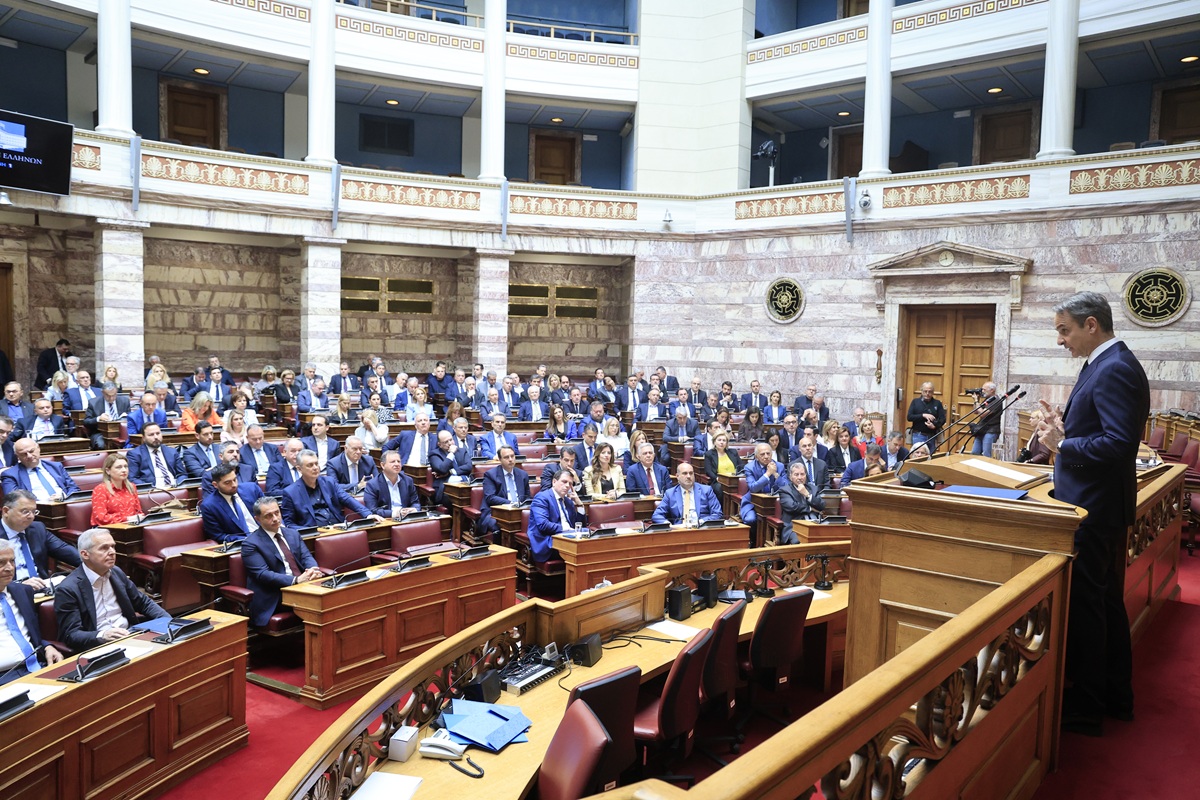 Μητσοτάκης στην ΚΟ: Τα μέλη του υπουργικού συμβουλίου να αντιμετωπίζουν τους βουλευτές με σεβασμό