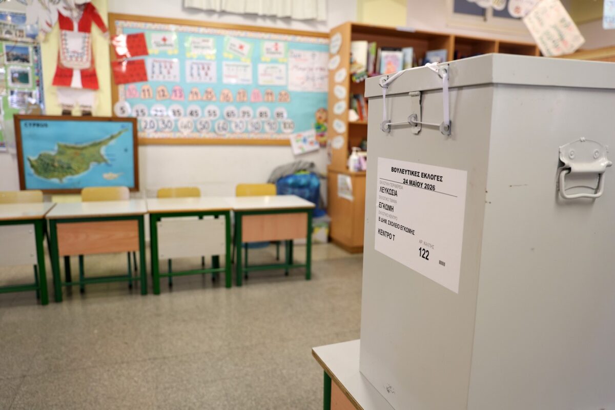 Η κυπριακή κάλπη, στο μεταίχμιο μεταξύ ψήφου διακυβέρνησης και απόρριψης