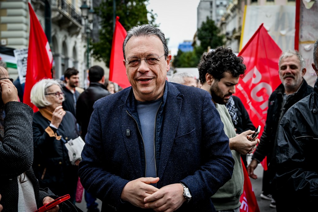 Φάμελλος για Πρωτομαγιά: Οι εργαζόμενοι δεν αντέχουν μία ζωή με ανασφαλή φθηνή εργασία και ακρίβεια