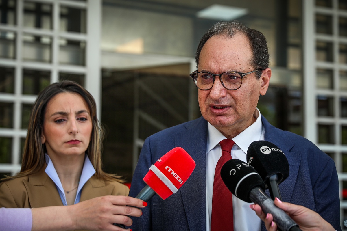 Στον Άρειο Πάγο ο πρώην υπουργός Χ. Σπίρτζης για τις τηλεφωνικές υποκλοπές