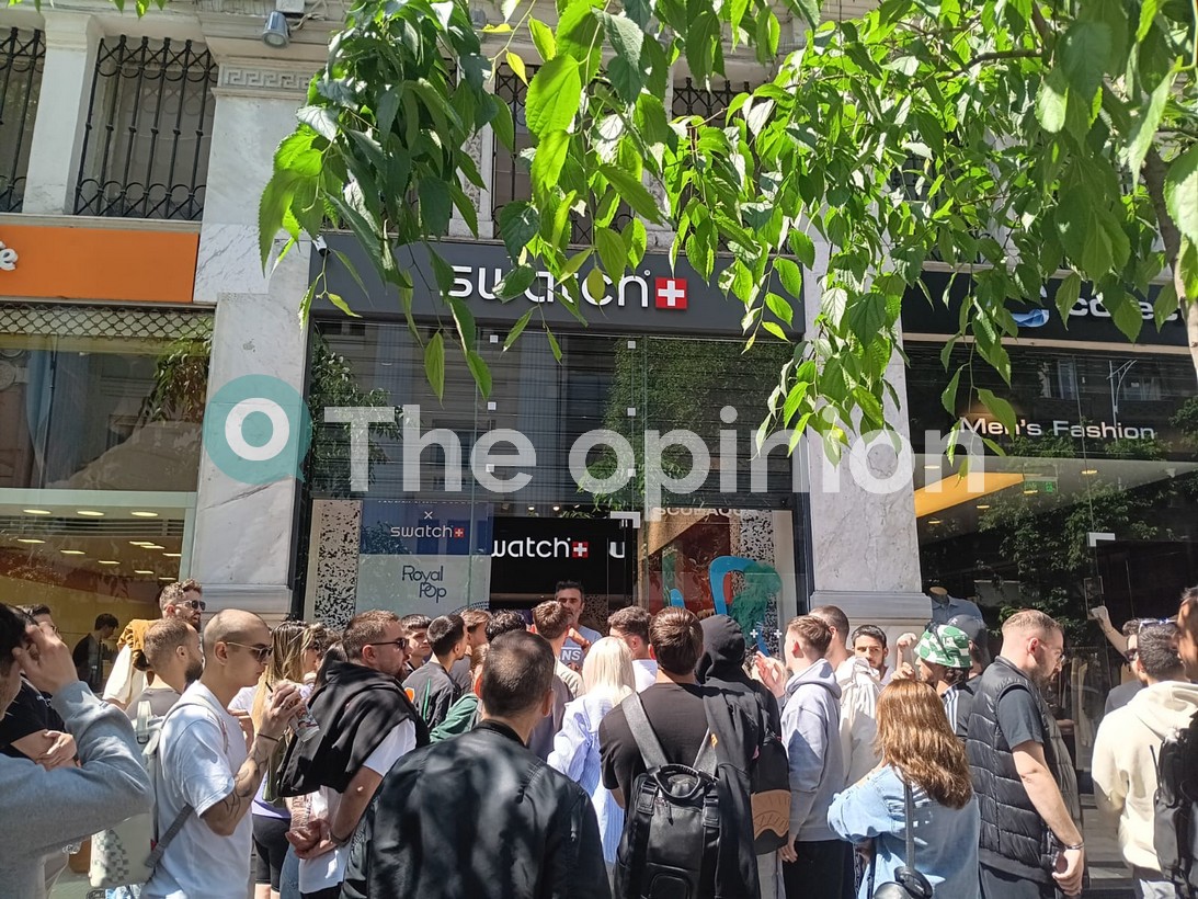 Ουρές στη Θεσσαλονίκη για ένα…ρολόι τσέπης (ΦΩΤΟ)