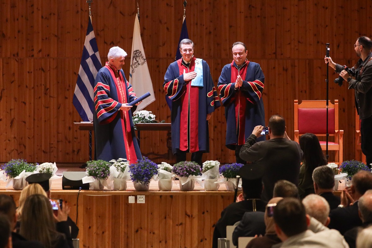 Τζιτζικώστας