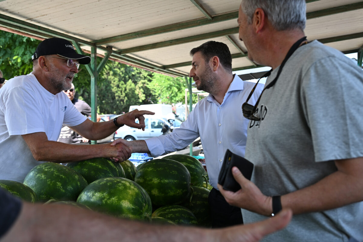 “Καρπούζια με το… μαχαίρι”
