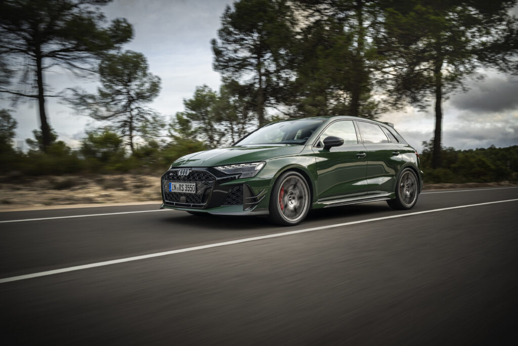 Με συλλεκτικό RS 3 Competition Limited η Audi γιορτάζει 50 χρόνια