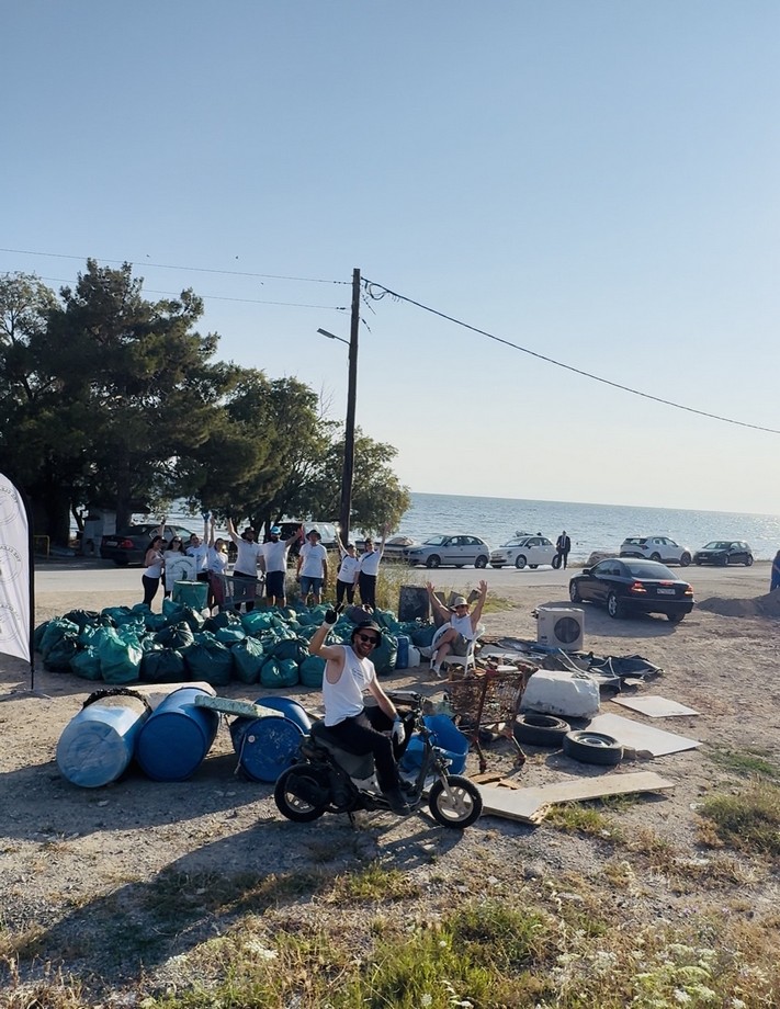Οι Cleaningans…καθαρίζουν τη Θεσσαλονίκη