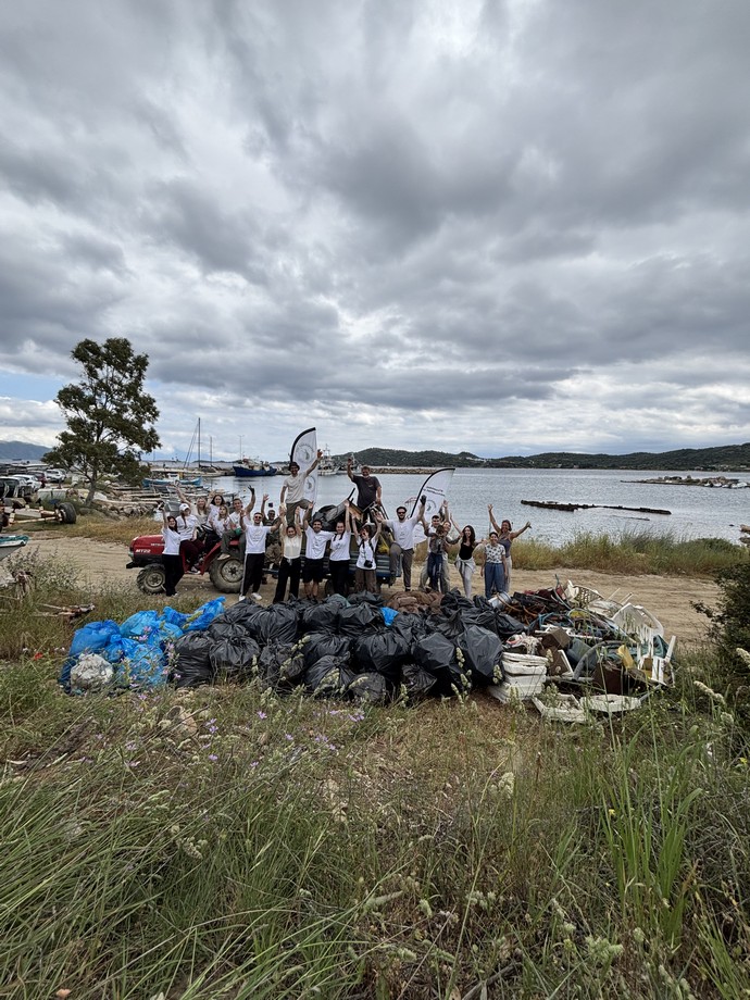 Οι Cleaningans…καθαρίζουν τη Θεσσαλονίκη