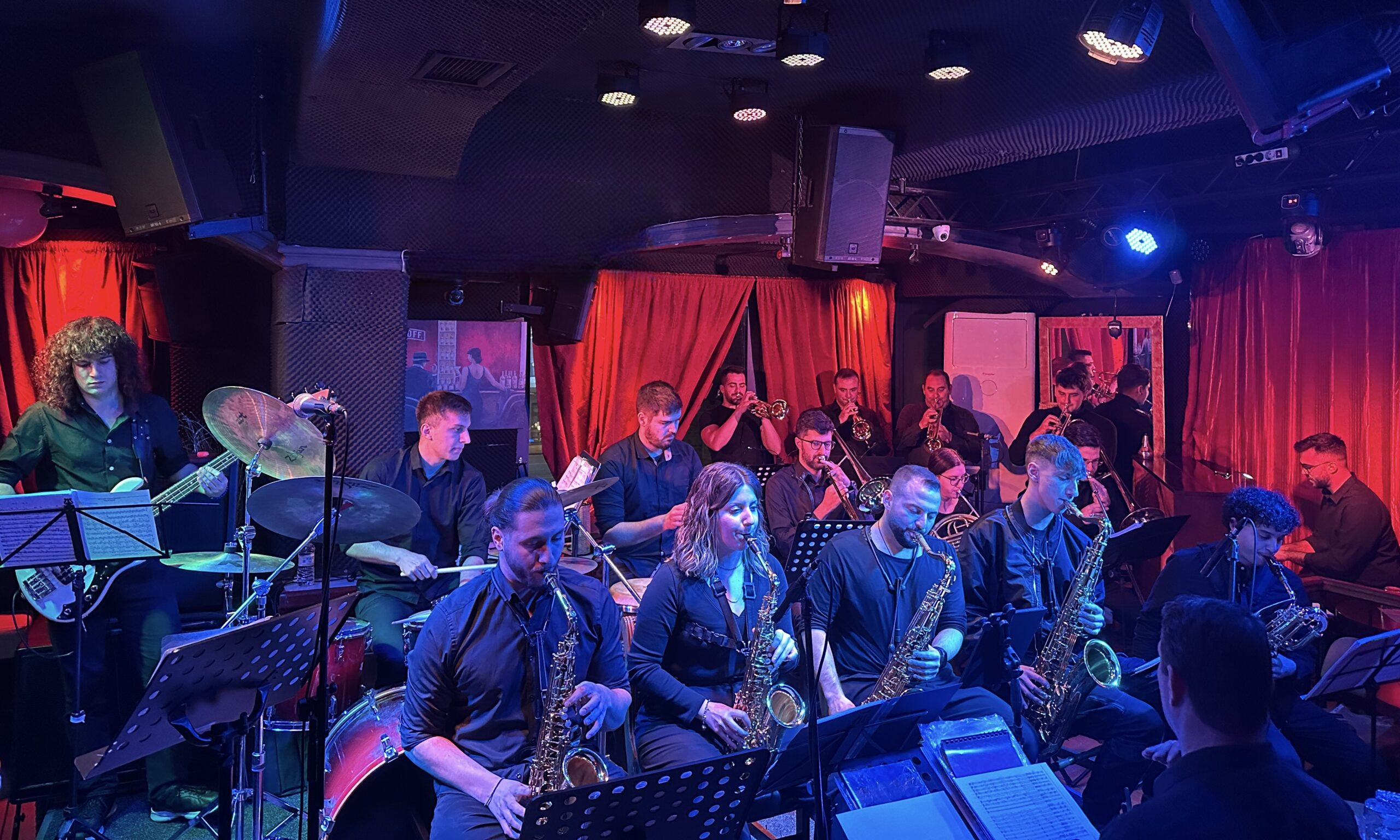 Φίλιππος Νάκας Big Band: Στη Νέα Παραλία Θεσσαλονίκης