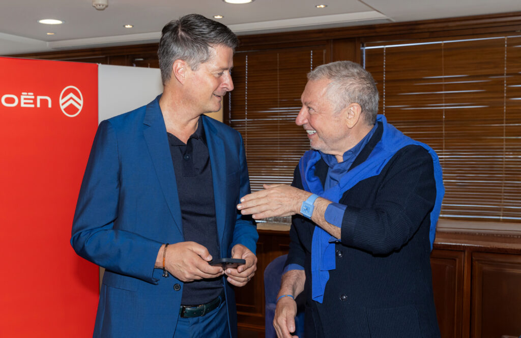 Eπίσκεψη στον Όμιλο Συγγελίδη από τον Ceo της Citroën