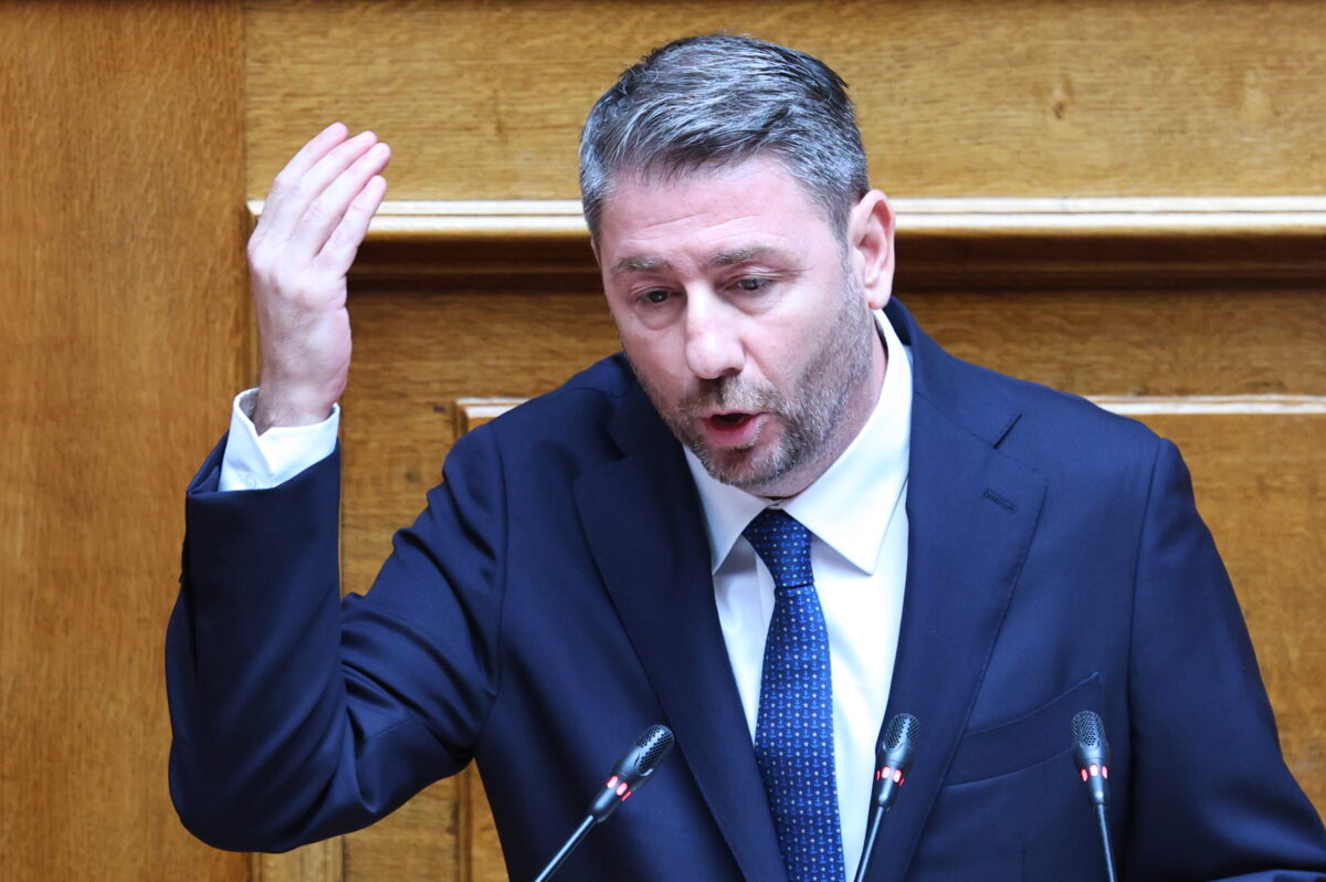 Ν. Ανδρουλάκης: «Θέλουμε μια Ελλάδα σε θεσμικό κατήφορο ή με ισχυρούς θεσμούς, αξιοκρατία και εμπιστοσύνη στη δημοκρατία;»