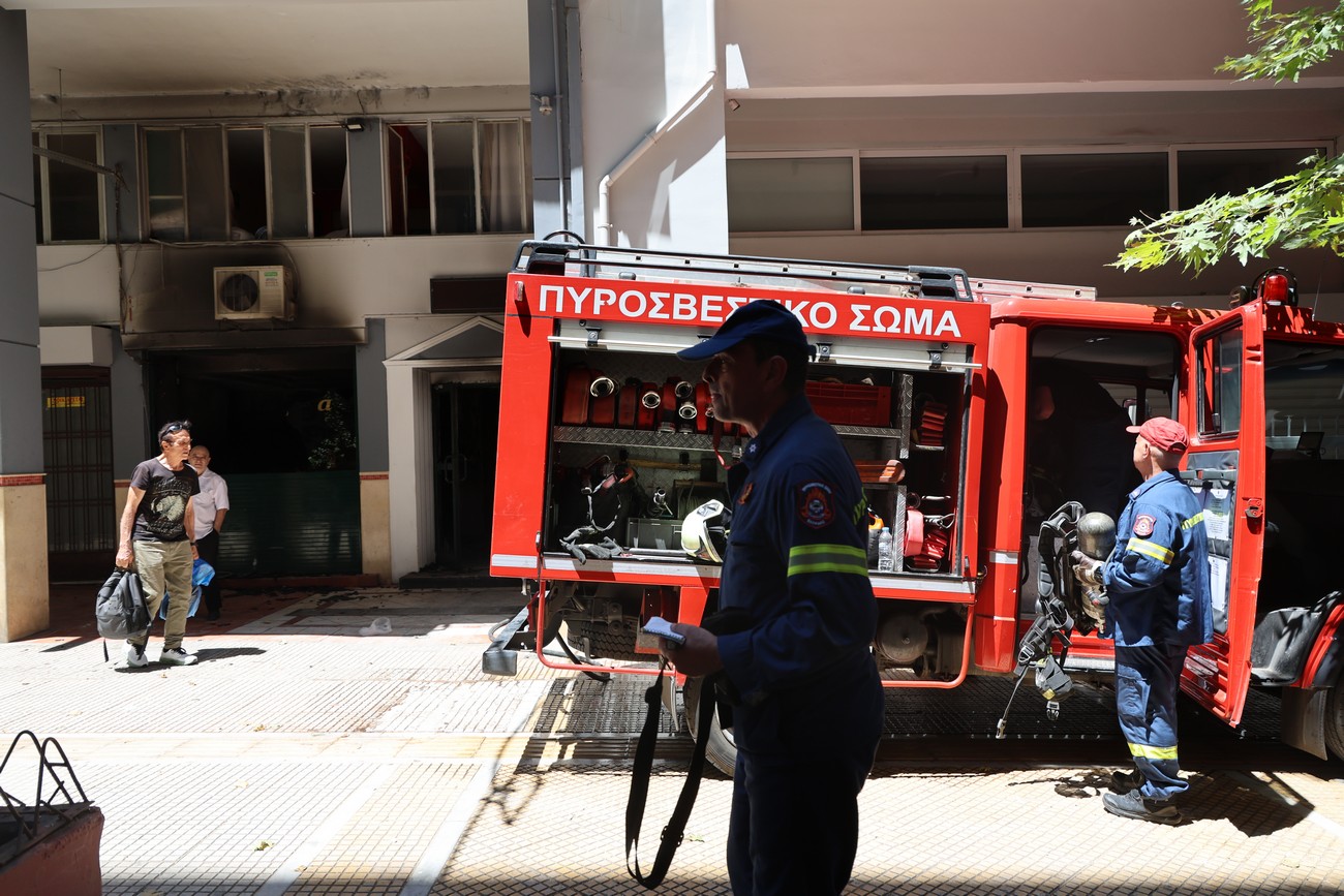 Αττική: Από ηλεκτρονικό πατίνι ξέσπασε η φωτιά στο ξενοδοχείο – Τρεις τραυματίες (ΦΩΤΟ-VIDEO)