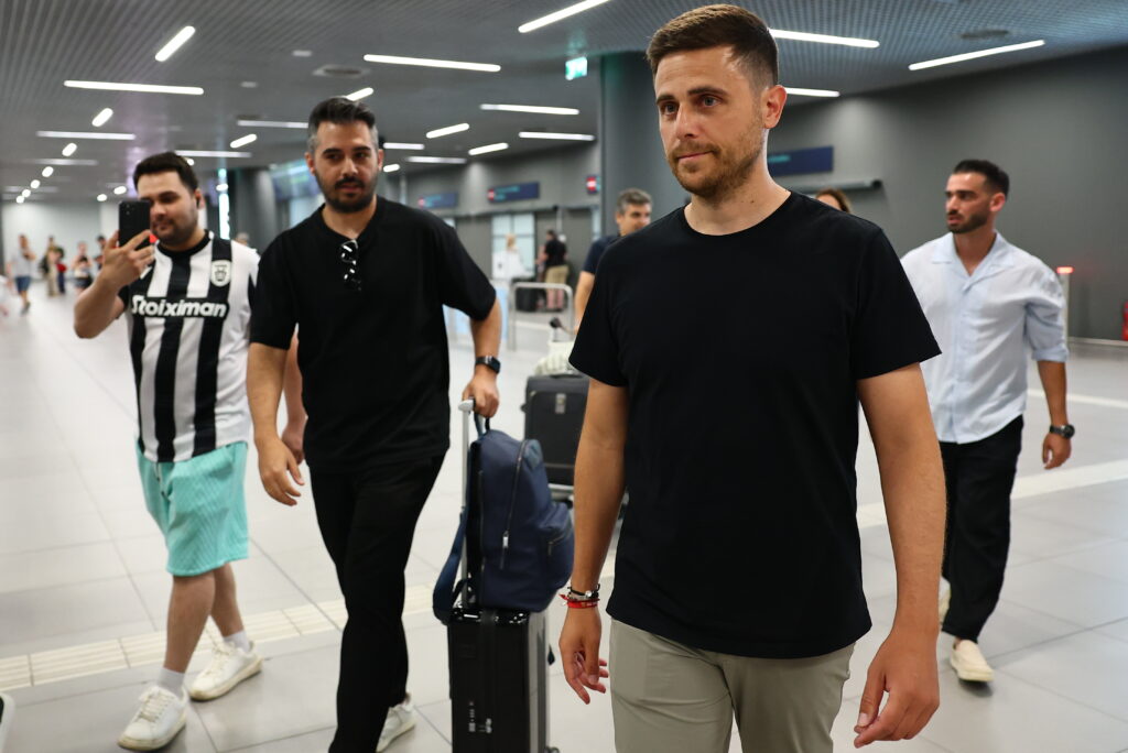 Στη Θεσσαλονίκη για τον ΠΑΟΚ ο Αλέσιο Λίσι (ΦΩΤΟ)