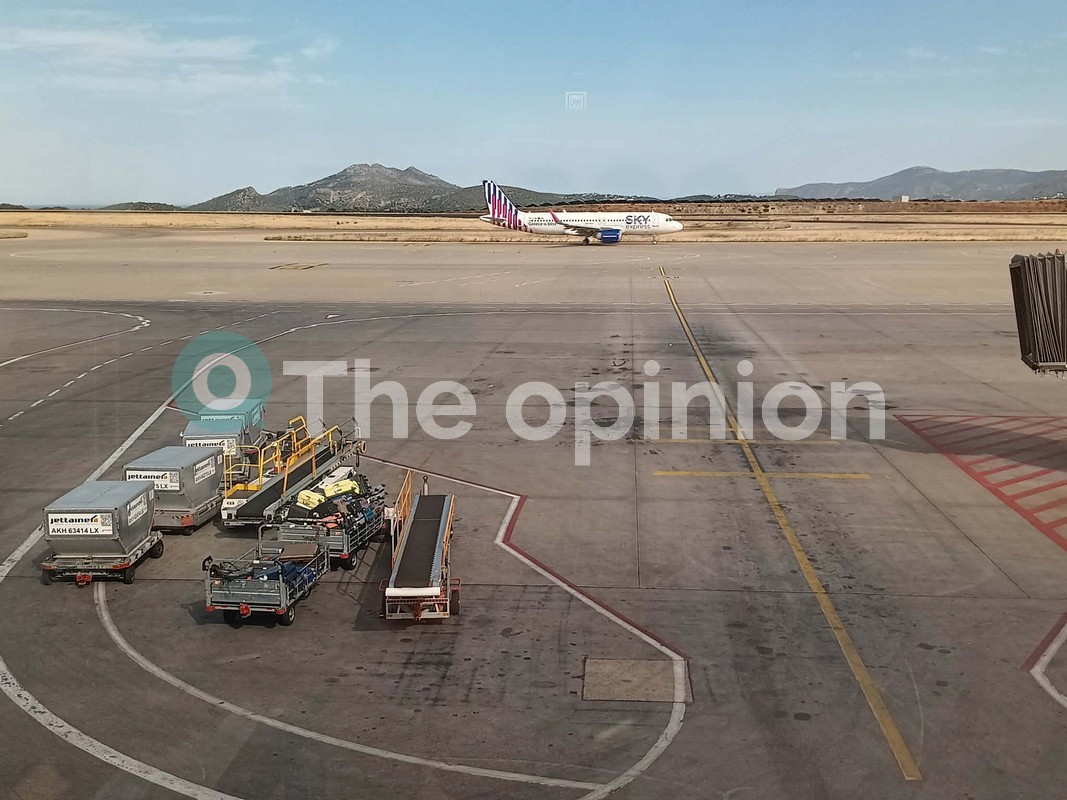 «Πυρά» της SKY express προς την ΥΠΑ για τις πρόσφατες καθυστερήσεις από/προς Αθήνα