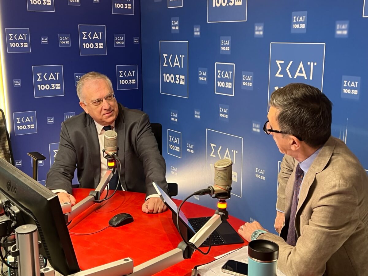 Θεοδωρικάκος: «Το πλαφόν στο κέρδος προστατεύει τους καταναλωτές αυτήν την περίοδο»