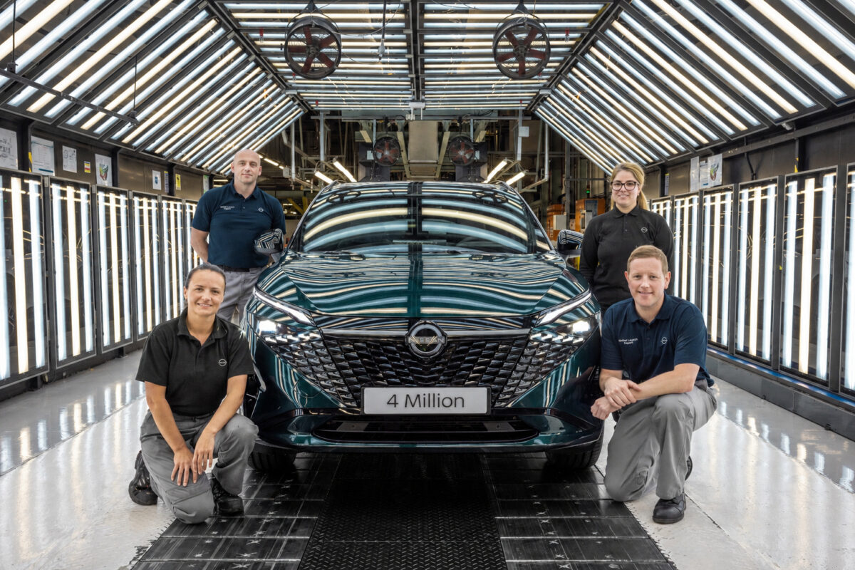 Συνεχίζει την “ιστορία” με 4.000.000 πωλήσεις το Nissan Qashqai (VIDEO)