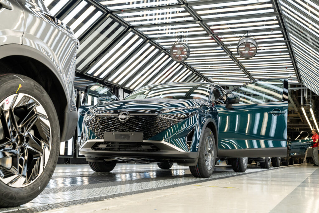 Συνεχίζει την “ιστορία” με 4.000.000 πωλήσεις το Nissan Qashqai (VIDEO)
