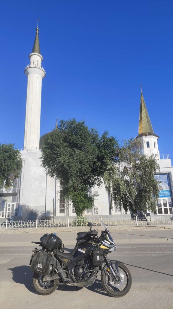 Στο Καζακστάν με ZONTES 703F και από εκεί στην Σαγκάη!