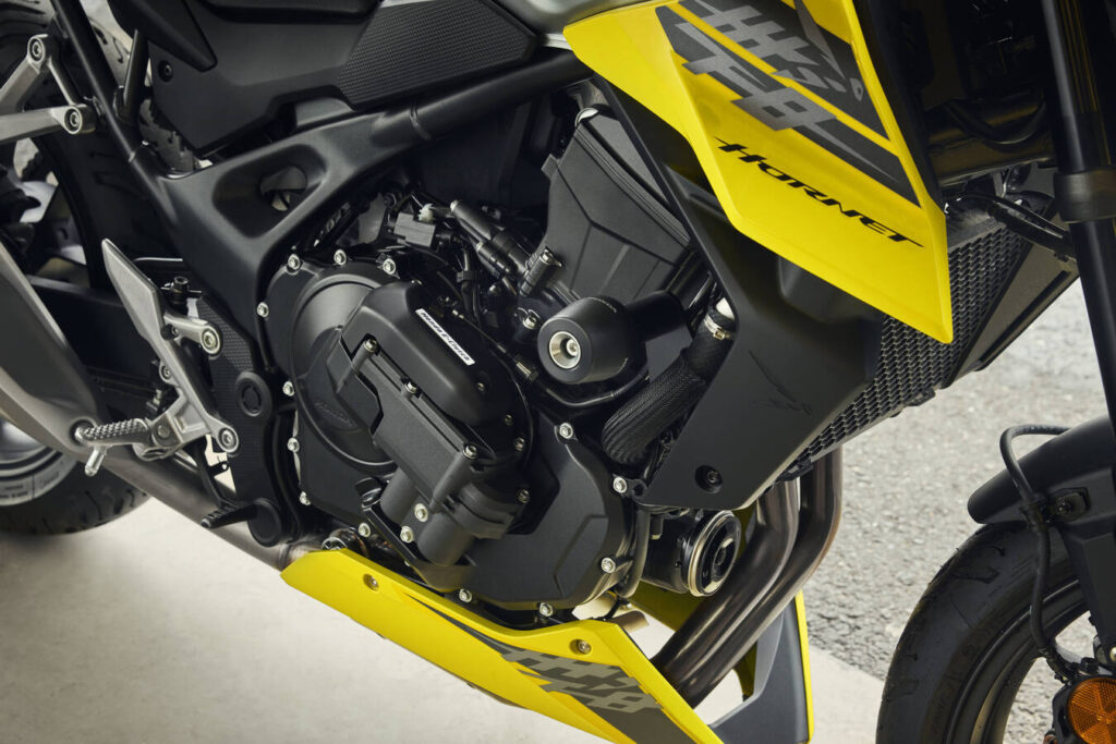 Ενισχύει την απόλαυση οδήγησης το E-Clutch της Honda