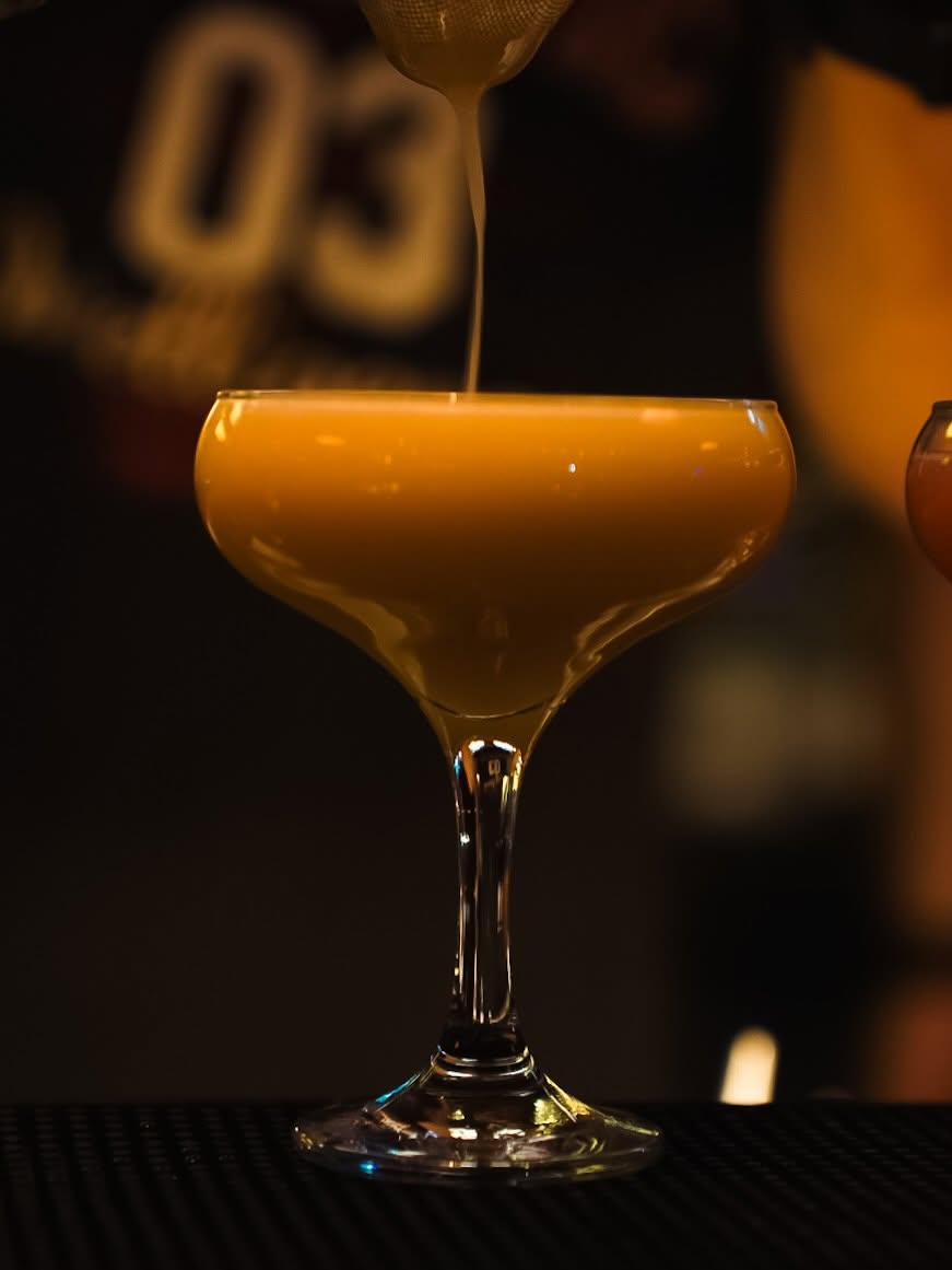 Μπαρ Μπα Μπεν: Το διάσημο bar στη λεωφόρο Καραμανλή
