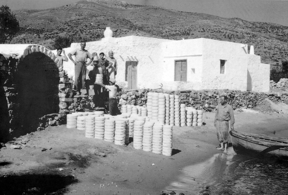 Εικόνα για την Σιφνέικη κεραμική