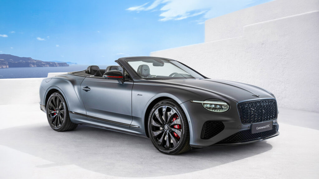 Δύο μοναδικές Bentley εμπνευσμένες από την καλντέρα της Σαντορίνης (ΦΩΤΟ)