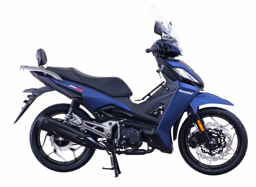 Χωρίς αντίπαλο το νέο παπί Gemini Ark125X