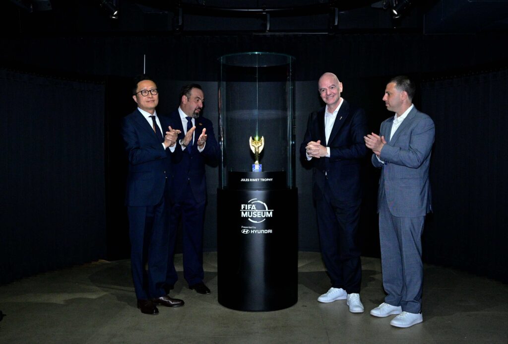 Hyundai και FIFA μαζί στην έκθεση “Legacies of Champions”