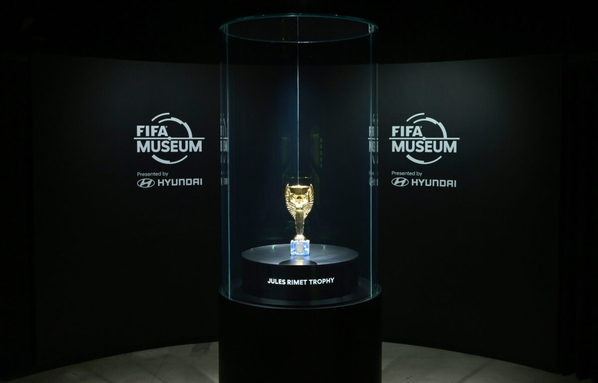 Hyundai και FIFA μαζί στην έκθεση “Legacies of Champions”