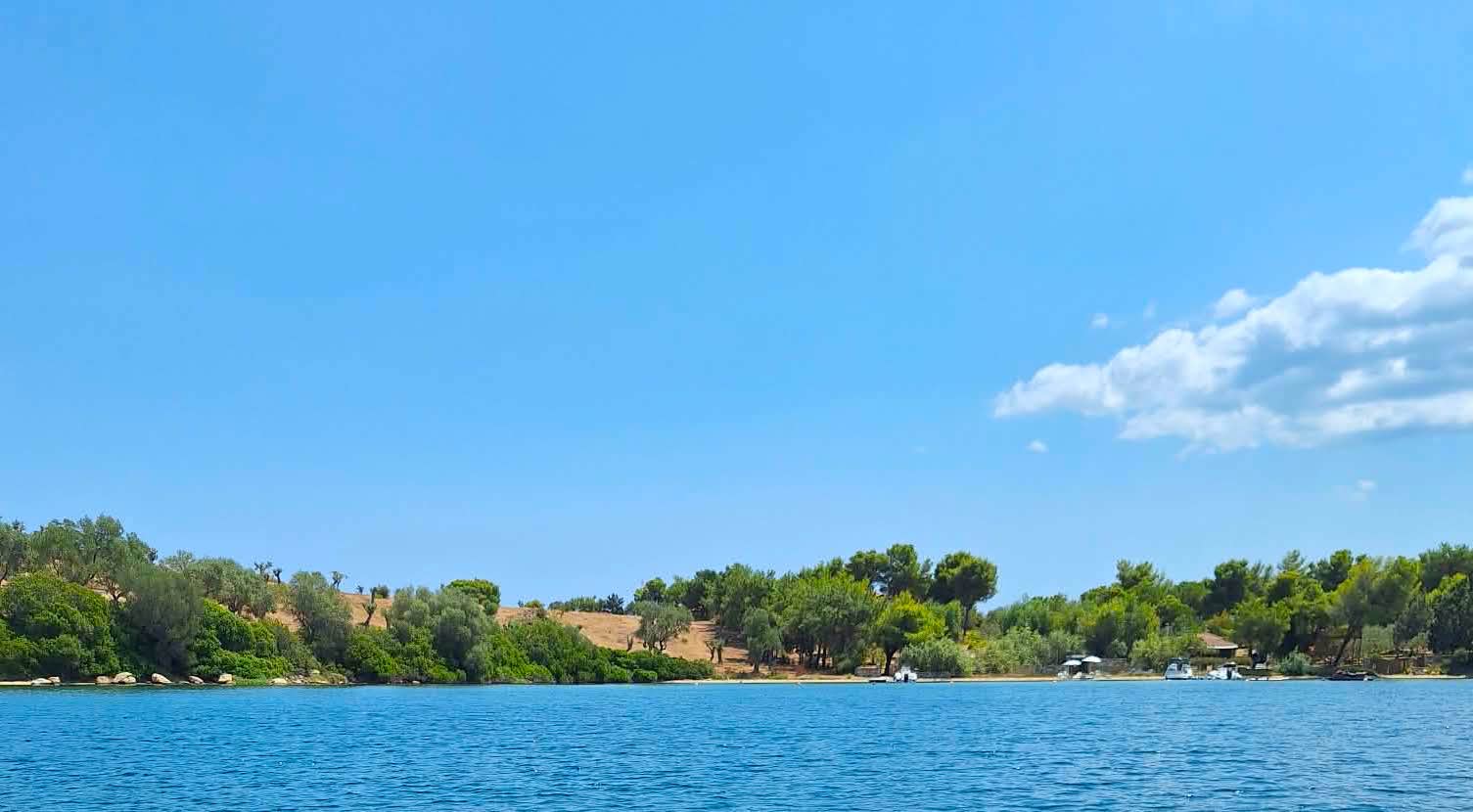 Χαλκιδική: Στο νησάκι όπου… συγκρούονται τουρισμός και φύση