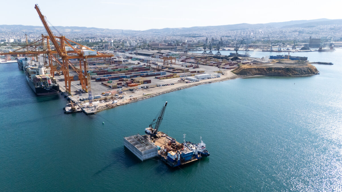 Το λιμάνι μας μεγαλώνει – Γιατί η επέκταση του 6ου Προβλήτα δεν είναι απλώς ένα έργο υποδομής