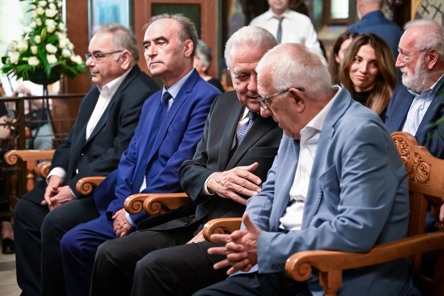 Σε κλίμα συγκίνησης το τελευταίο αντίο στη Μαίρη Λίντα