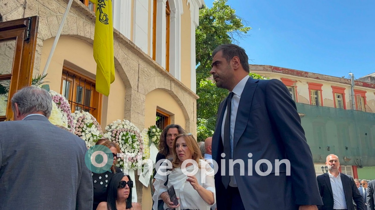 Το τελευταίο «αντίο» στη Βάγια Νέστορα – Σπαρακτικός ο επικήδειος του αδερφού της, στην κηδεία ο Κυριάκος Μητσοτάκης (ΦΩΤΟ – VIDEO)