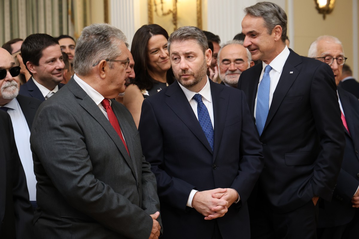 Τασούλας: Η ενότητα για τον ελληνισμό είναι ιστορικός όρος επιβίωσης και επιτυχίας (ΦΩΤΟ)