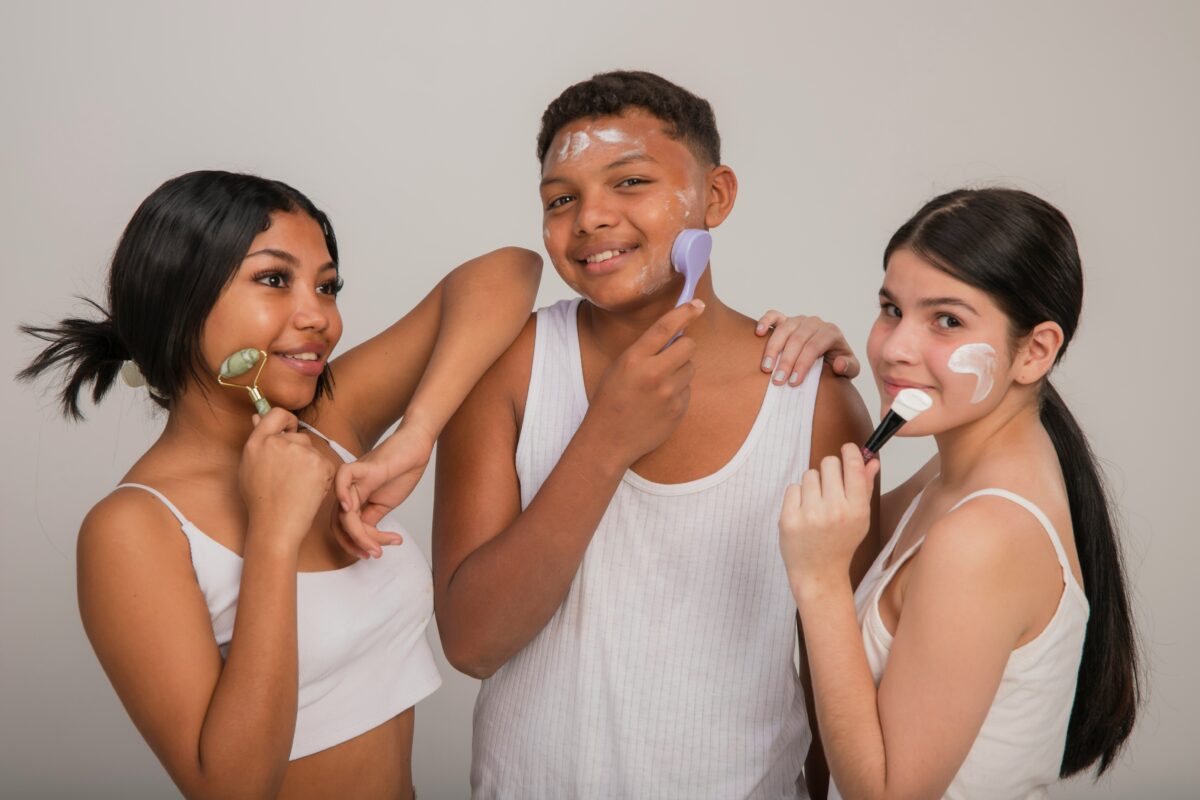 «Sephora Kids»: Όταν η παιδική περιποίηση γίνεται επιβλαβές trend