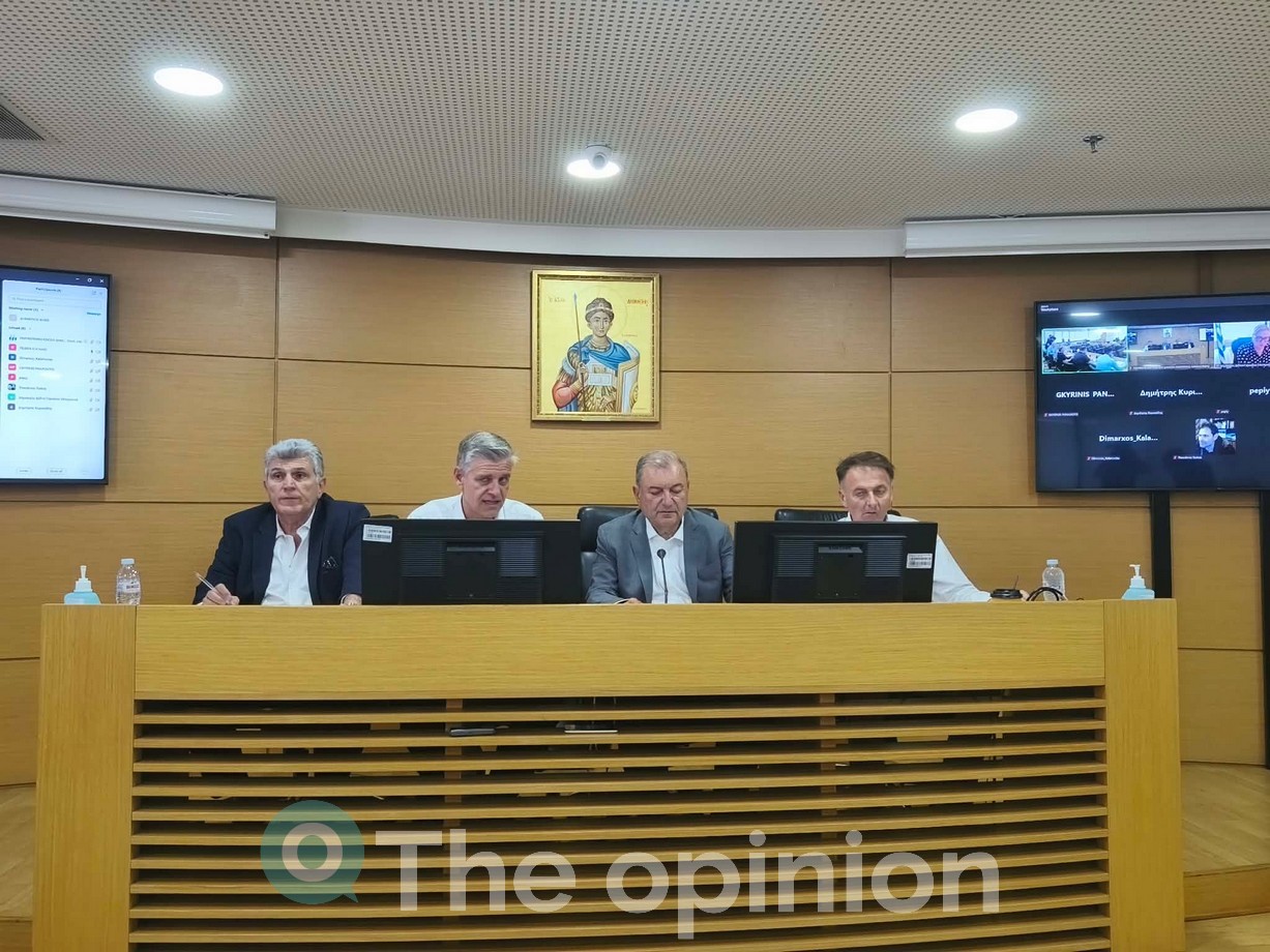 Θεσσαλονίκη: Παραμένουν στον «αέρα» 16.500 μαθητές – «Ναυάγησε» και ο δεύτερος διαγωνισμός για τη μεταφορά τους